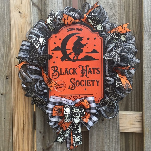 Handmade Other - Halloween Witches Wreath W/ Bow